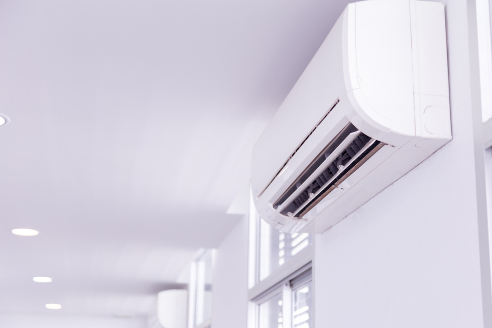 Why You Shouldn't Wait to Call an AC Company When You Notice an Issue