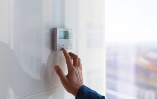 What Are the Best HVAC Settings for Energy Efficiency in California?